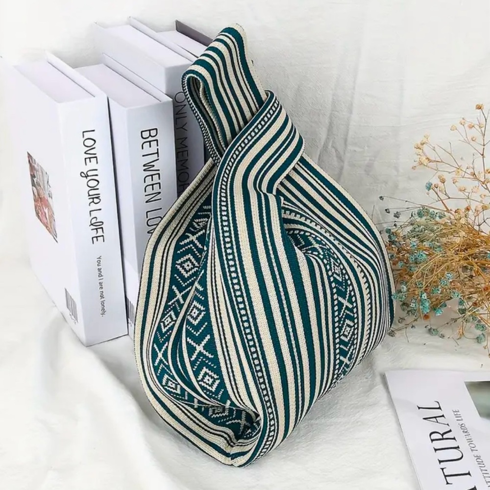 Heavyweight Knit Tote Handbag NWT - Picture 3 of 6